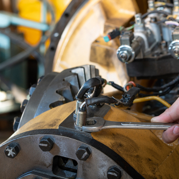 Ремонт двигателей - Запчасти для спецтехники